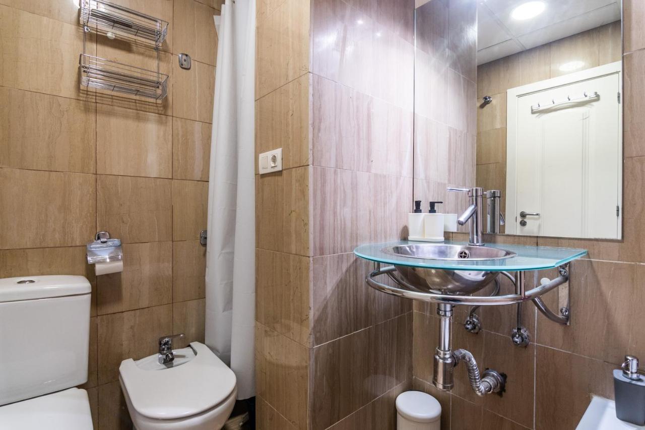 tuGuest San Sebastian Apartment Granada Bagian luar foto